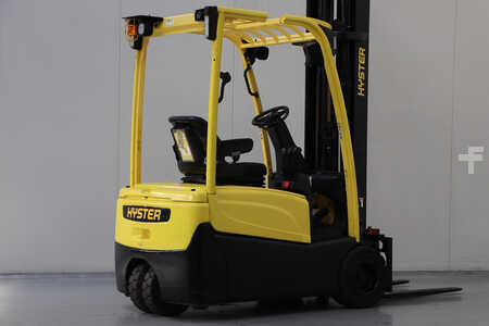 Elektro 3 Rad - Hyster J1.6XNT (2)