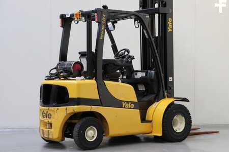Treibgasstapler 2020  Yale GLP25VX (2)