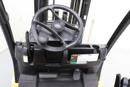 Treibgasstapler 2006  Yale GLP25VX (3)