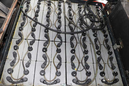 Elektro čtyřkolový VZV 2003  Toyota 7FBMF30 (5)