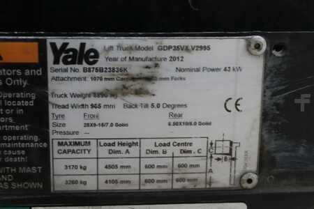 Chariots élévateurs diesel 2012  Yale GDP35VX (4)