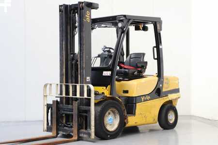 Dieselstapler 2013  Yale GDP35VX (1)