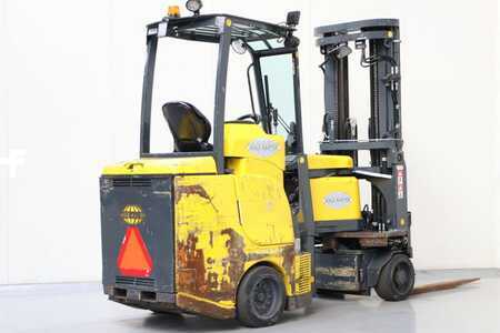 Electric - 4 wheels 2016  Aisle Master 20SE (2)