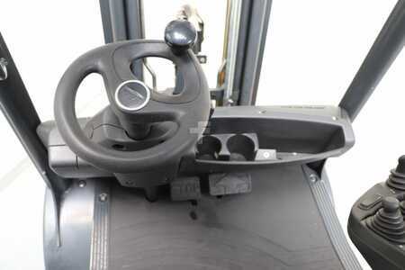 LPG VZV 2017  Linde H25T-02 (3)