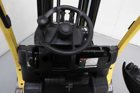 Carretilla elevadora GLP 2012  Hyster H2.5FT (3)