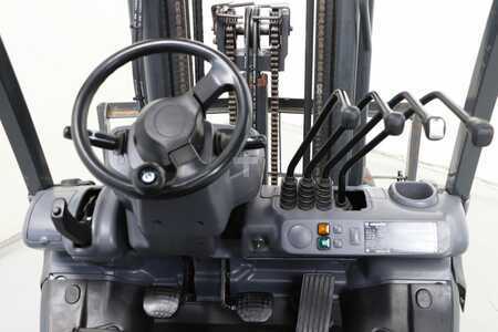 LPG Forklifts 2012  Komatsu FG18HT-21 (3)