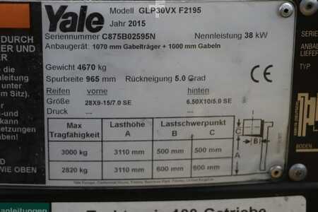 Carretilla elevadora GLP 2015  Yale GLP30VX (4)
