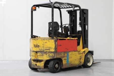Carrelli elettrici 4 ruote 1999  Yale ERC50AKE (2)