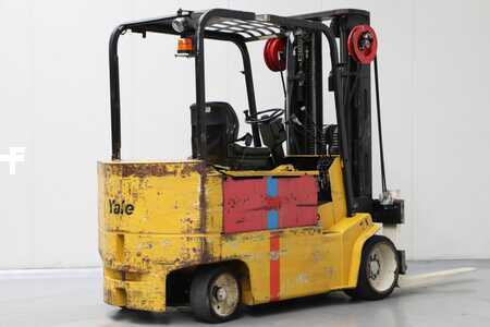 Carrelli elettrici 4 ruote 2001  Yale ERC50AKE (2)
