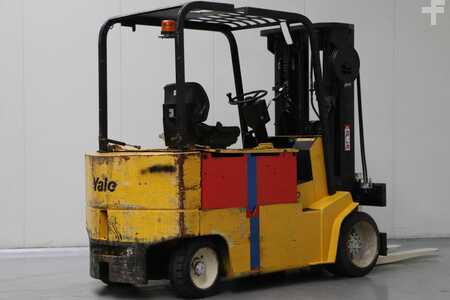 Carrelli elettrici 4 ruote 2000  Yale ERC50AKE (2)