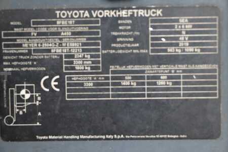 Eléctrica de 3 ruedas 2019  Toyota 8FBE18T (4)