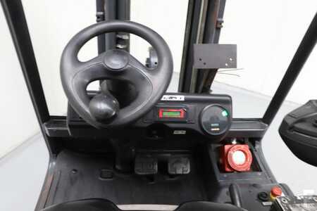 4-wiel elektrische heftrucks 2006  Linde E30S-03/600 (3)