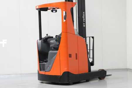 Carrelli retrattili 2015  BT RRE160 (2)