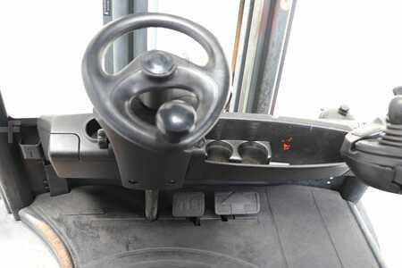 Diesel Forklifts 2009  Linde H50D (3)