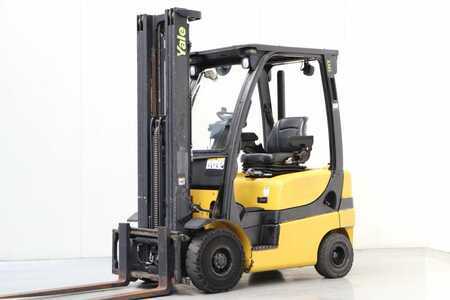 Wózki widłowe diesel 2006  Yale GDP20SVX (1)