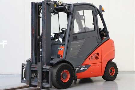 Carretilla elevadora GLP 2007  Linde H30T (1)