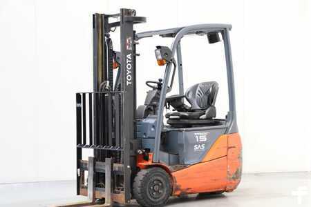 3-wiel elektrische heftrucks 2013  Toyota 8FBET15 (1)