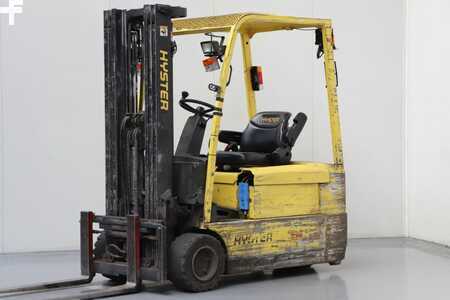 Carrelli elettrici 3 ruote 2003  Hyster J2.00XMT (1)