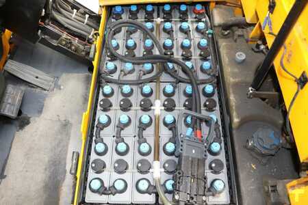 Carrelli elettrici 3 ruote - Jungheinrich EFG-DF12 (5)