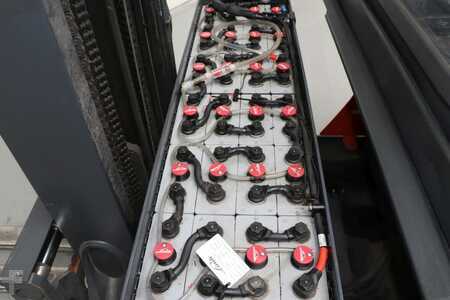 Schubmaststapler 2017  Linde R14HD-01 (4)