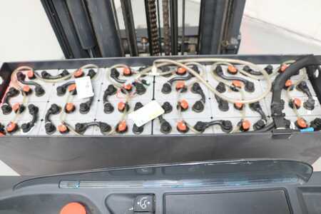 Schubmaststapler 2020  Linde R14-01 (5)