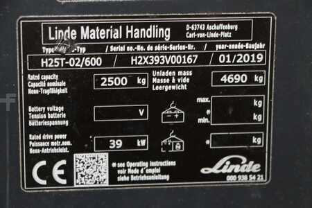 Carretilla elevadora GLP 2019  Linde H25T-02/600 (2)
