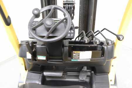 Chariots élévateurs GPL 2016  Hyster H3.0FT (3)