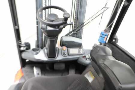 El truck - 4 hjulet 2019  Mitsubishi FB30N (3)