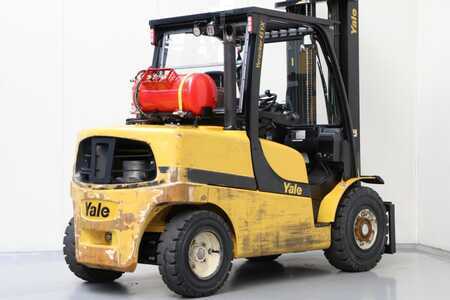 Treibgasstapler 2018  Yale GLP45VX6 (2)