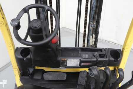 El truck - 4 hjulet 2012  Hyster J2.5XN (3)