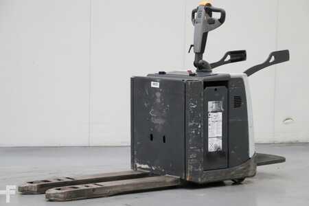 Niederhubwagen 2015  Unicarriers PMR200P (1)