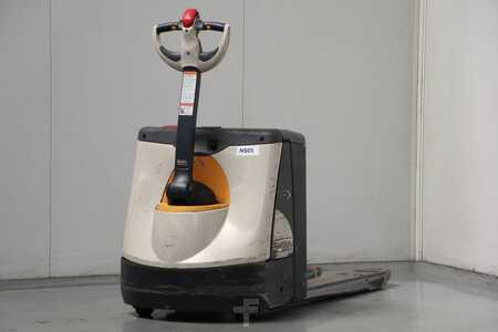 Nízkozdvižný vozík 2020  Crown WP 3020 (2)