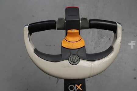 Nízkozdvižný vozík 2020  Crown WP 3020 (3)