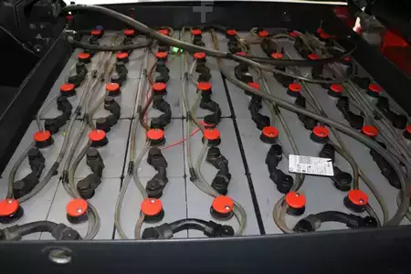 Elektromos 4 kerekű 2020  Linde E50HL-01/600 (5)