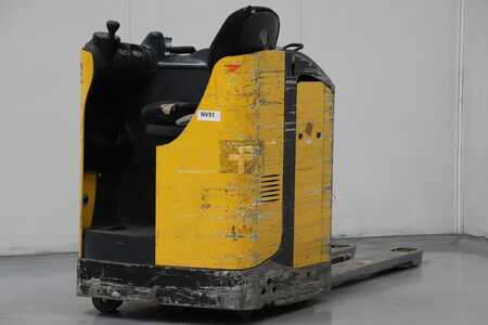 Horizontális komissiózó 2010  Komatsu MWP20J-3Rac (2)