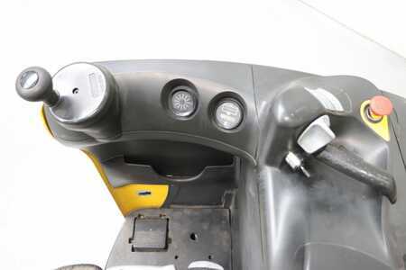 Horizontális komissiózó 2010  Komatsu MWP20J-3Rac (3)