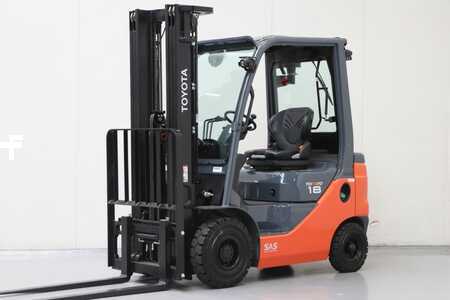 Carretilla elevadora diésel 2023  Toyota 42-8FDF18 (1)