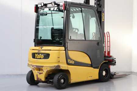 Elektro 4 Rad 2018  Yale ERP30VL (2)