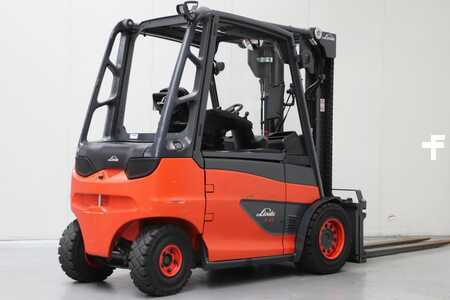 Elektro čtyřkolový VZV 2020  Linde E45H-01/550 (2)