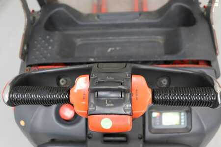 Horizontális komissiózó 2019  Linde D12 AP (3)