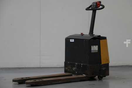 Wózki niskiego podnoszenia 2000  CAT Lift Trucks NPP20K (1)