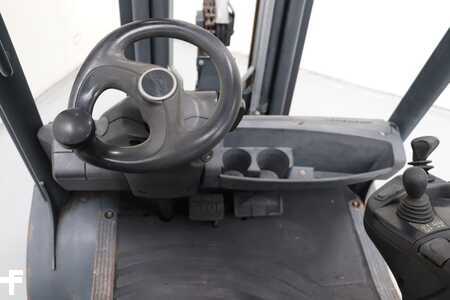 Dieselový VZV 2014  Linde H30D-02 (3)