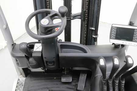 Sähkö - 4 pyör 2018  Still RX20-20P (3)