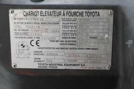 Chariots électriques à 4 roues 2012  Toyota 7FBMF25 (4)