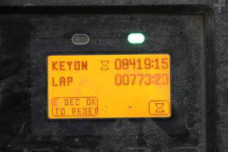 Eléctrica de 4 ruedas 2014  Toyota 8FBMT35 (6)