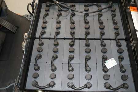 Elektro 4 Rad 2017  Toyota 8FBM16T (5)