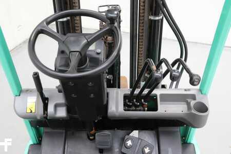 Carrelli elettrici 3 ruote 2008  Mitsubishi FB20NT (3)