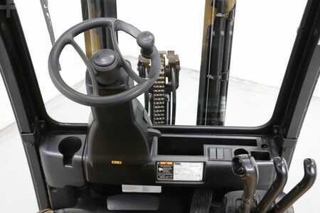 Elektrisk- 4 hjul 2019  Yale ERP18VF (3)