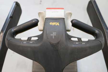 Nízkozdvižný vozík 2019  Yale MP20X (3)