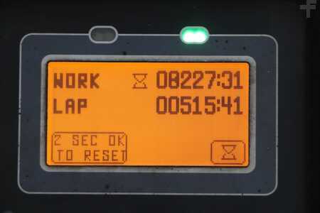 Elektro 4 Rad 2015  Toyota 8FBMKT25 (6)